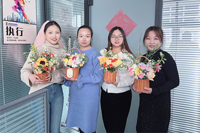 若水芳華，綻若春花！女神節(jié)到，聚丙烯酰胺廠家賽諾威恭祝天下所有女性芳華若春花！